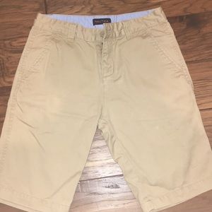 Boy’s 14 Nautica khaki shorts